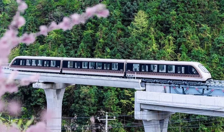 Transforming China’s Railways